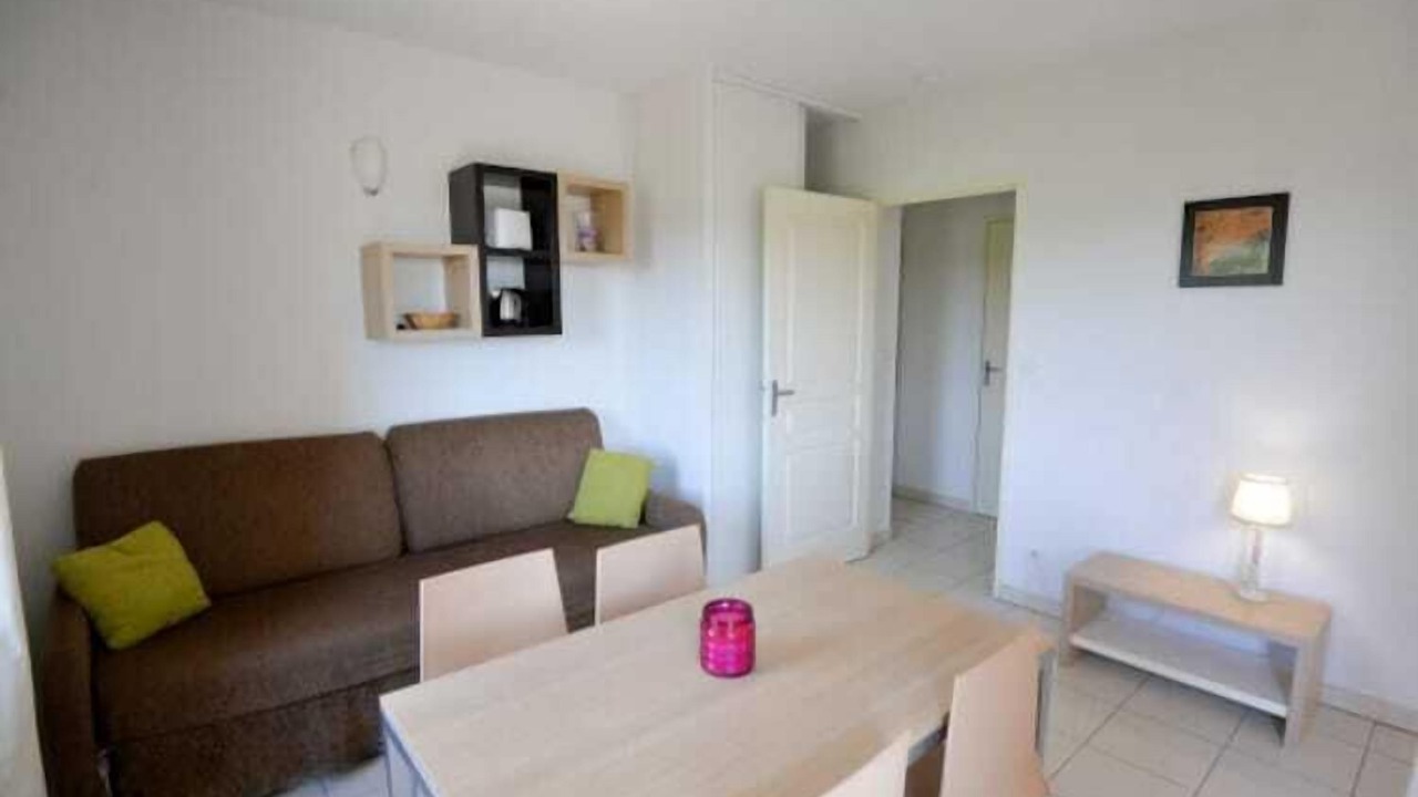 Photo of Livingroom in Azille