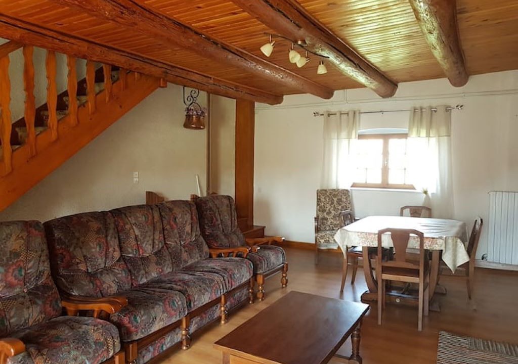 Photo of Livingroom in Sugeres