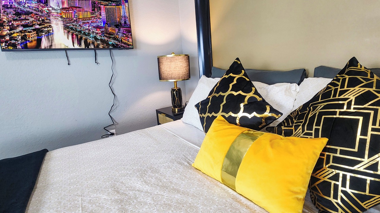 Photo of Bedroom in Sunrise Manor
