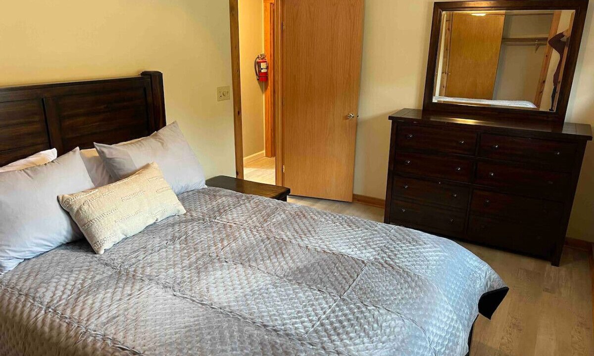 Photo of Bedroom in Wellsboro