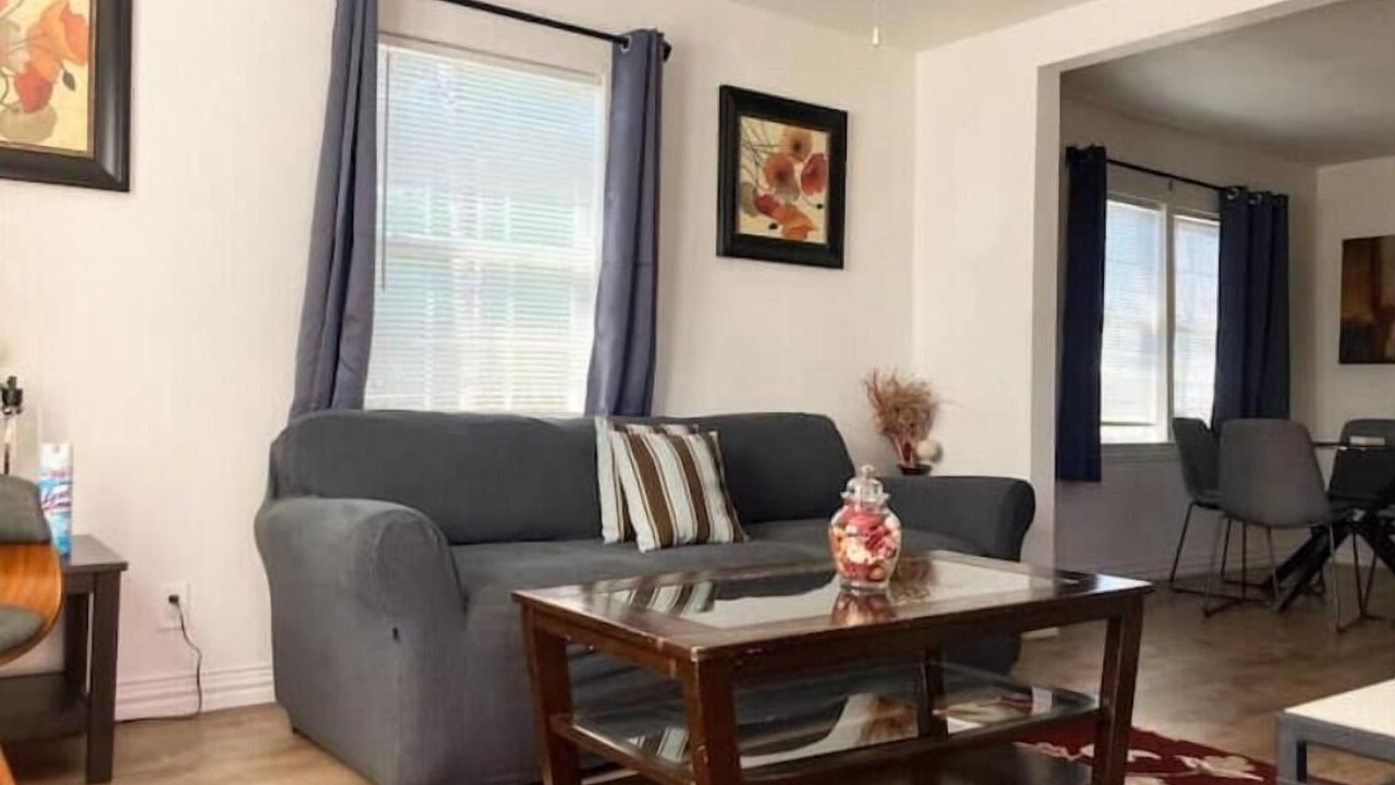 Photo of Livingroom in South Dallas - Fair Park