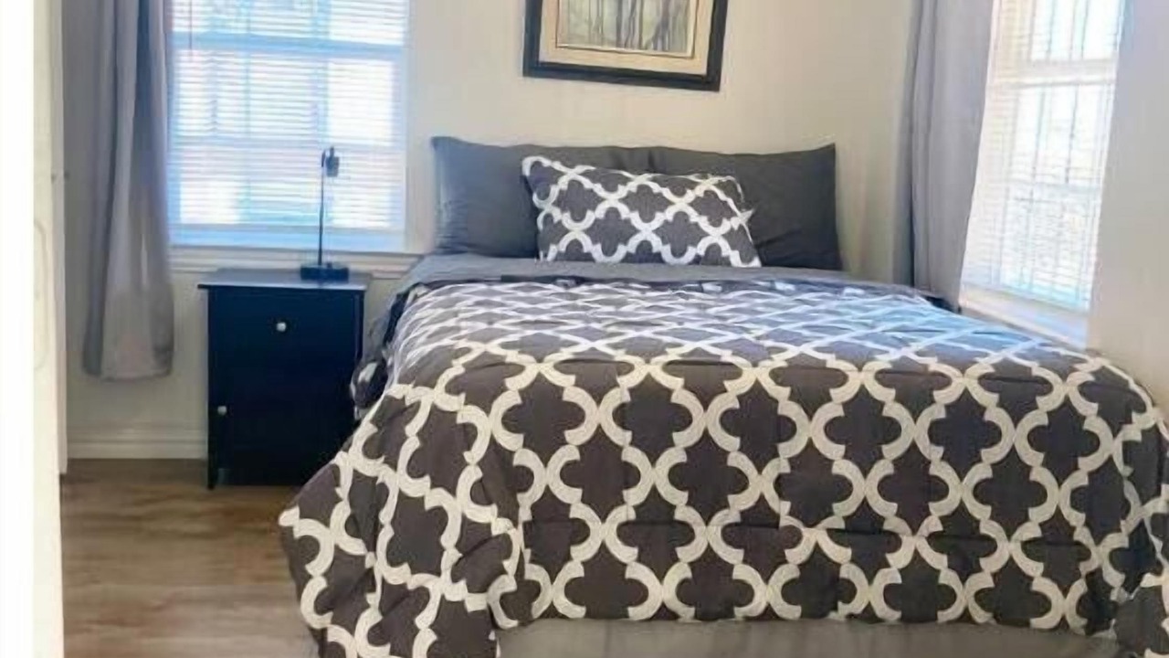 Photo of Bedroom in South Dallas - Fair Park