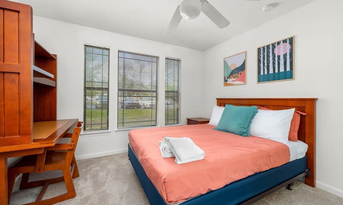 Photo of Bedroom in Lutz