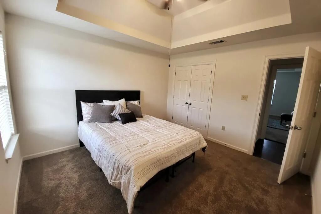 Photo of Bedroom in Sunshine