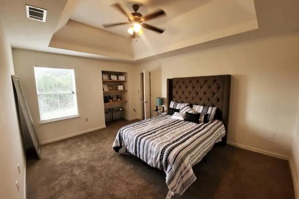 Photo of Bedroom in Sunshine