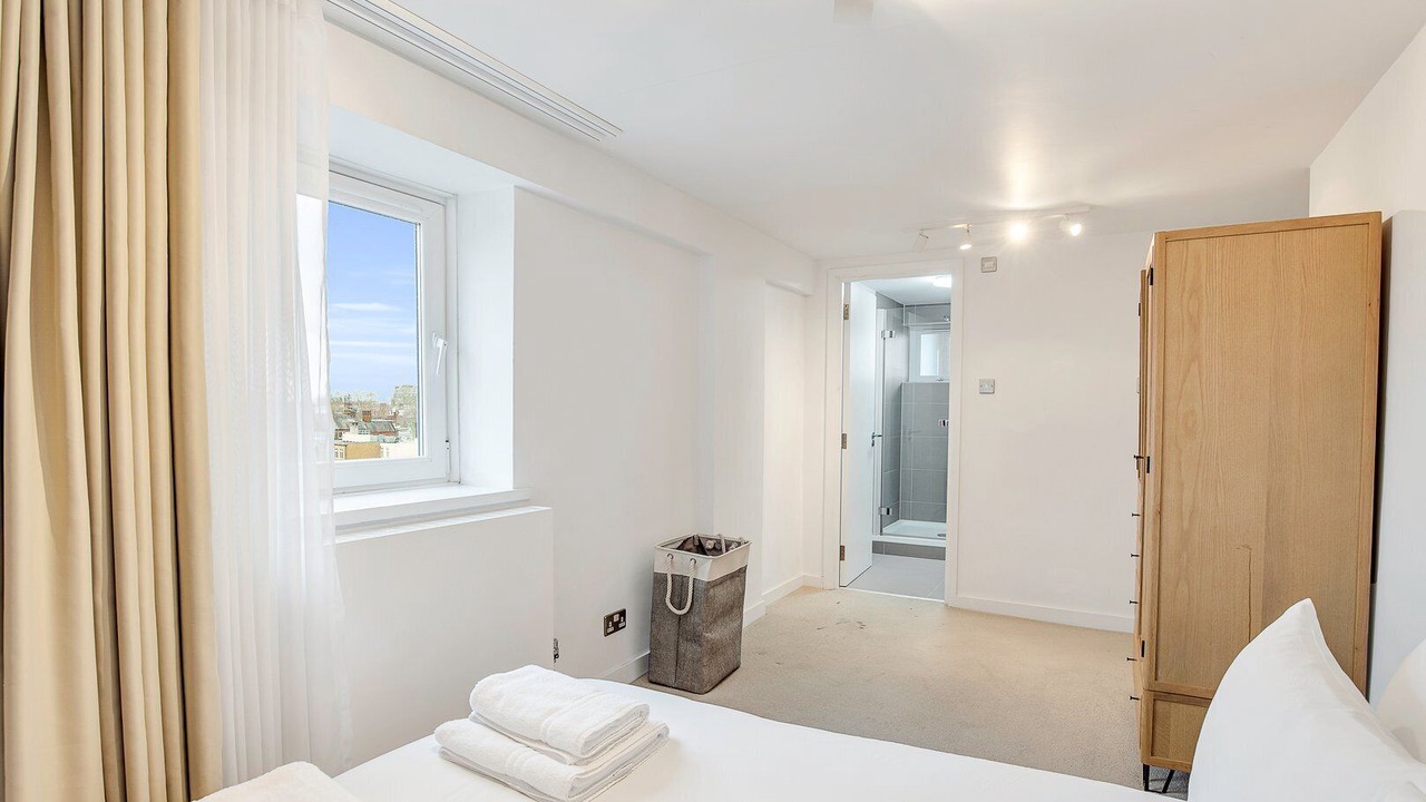 Photo of Bedroom in Warwick