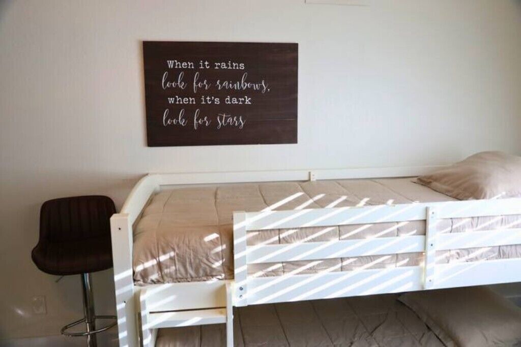 Photo of Bedroom in Barstow