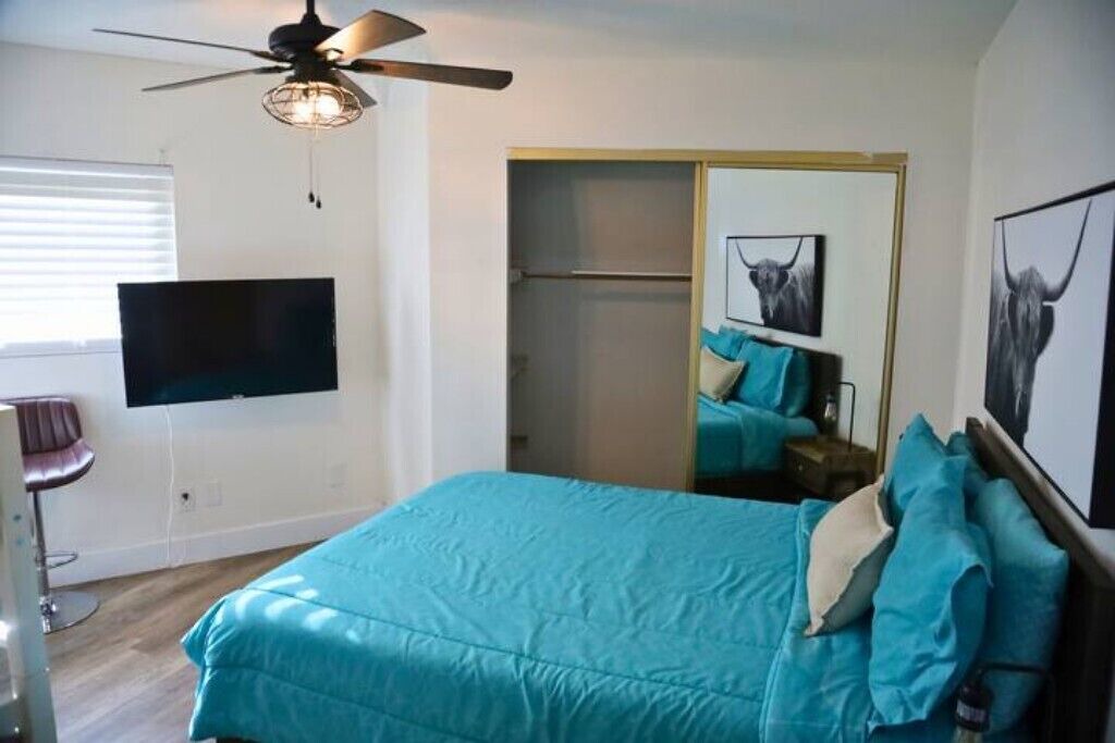 Photo of Bedroom in Barstow