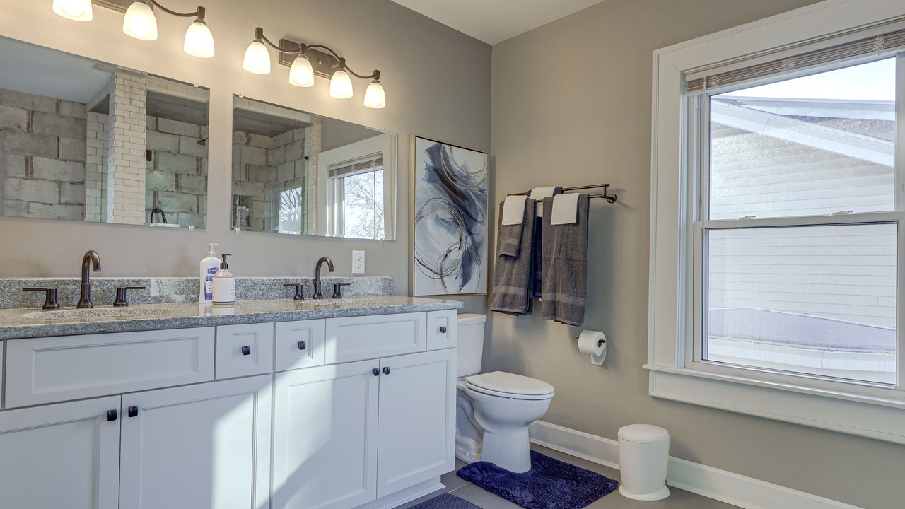 Photo of Bathroom in Norwood