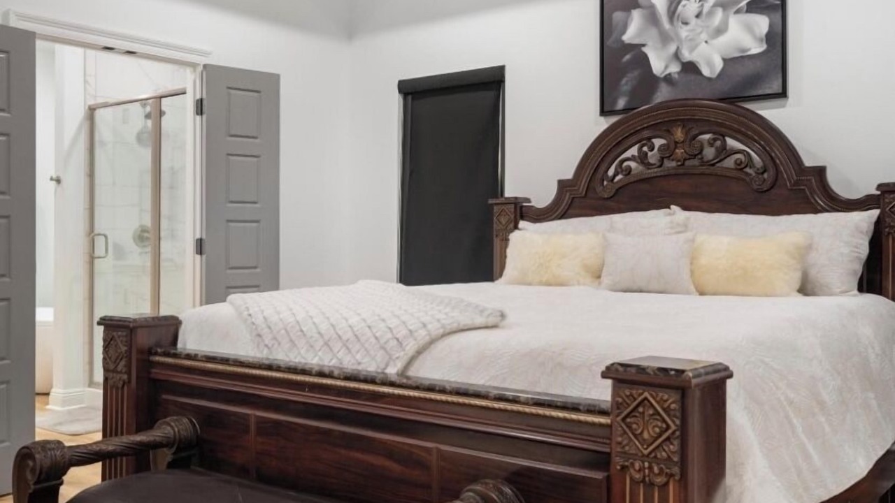 Photo of Bedroom in Petal