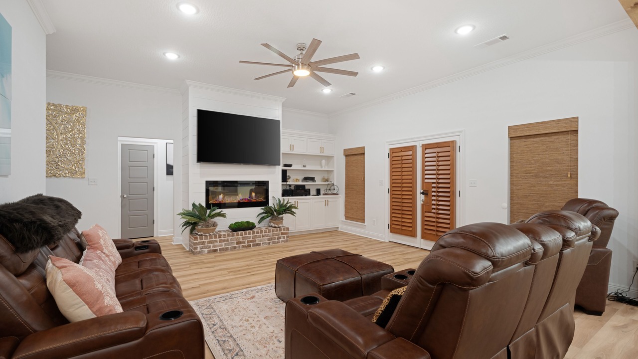 Photo of Livingroom in Petal