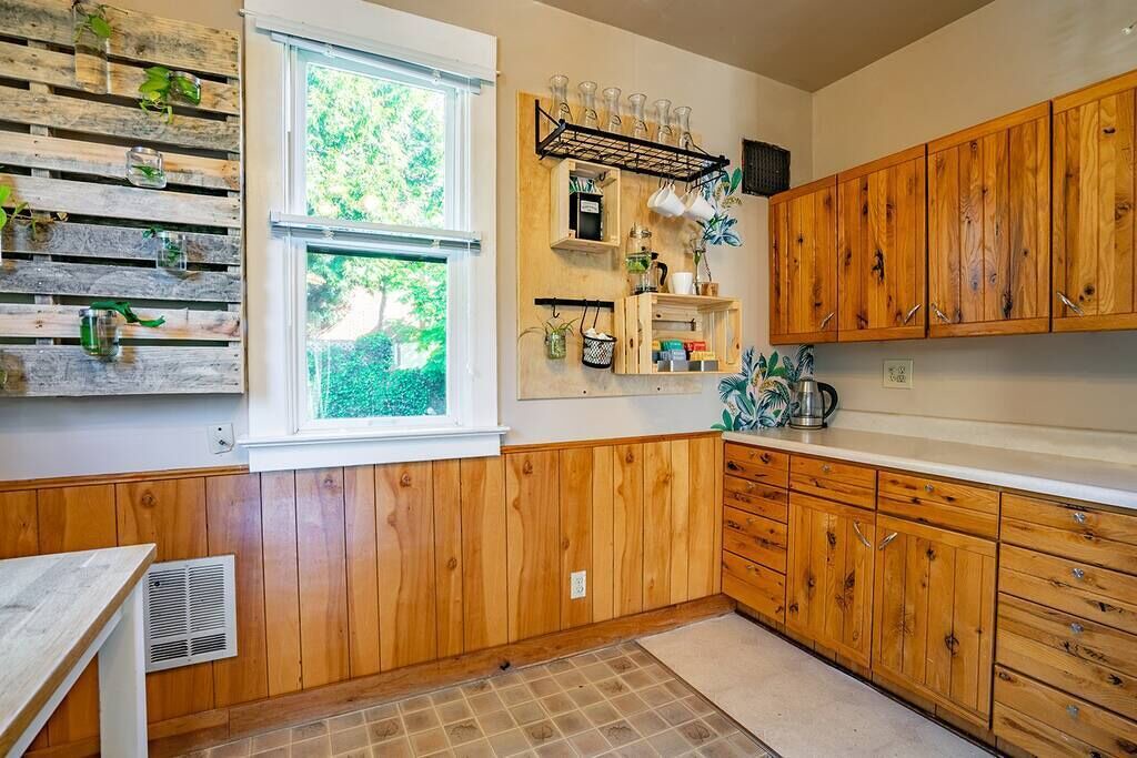 Photo of Others in Broadway