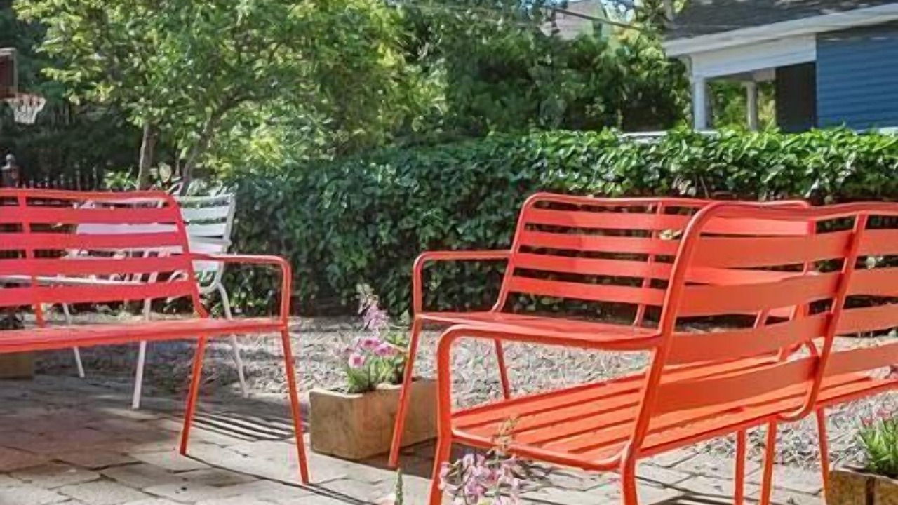 Photo of Patio Balcony in Broadway