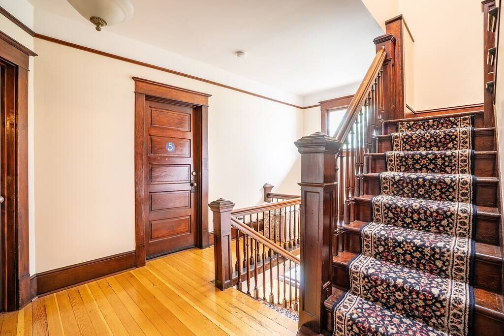 Photo of Others in Broadway