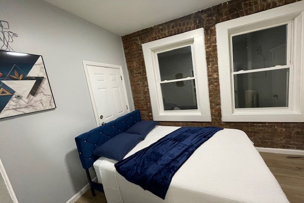 Photo of Bedroom in Central Business District