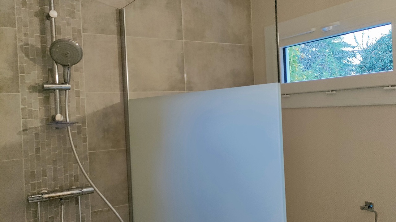 Photo of Bathroom in Lhommaize