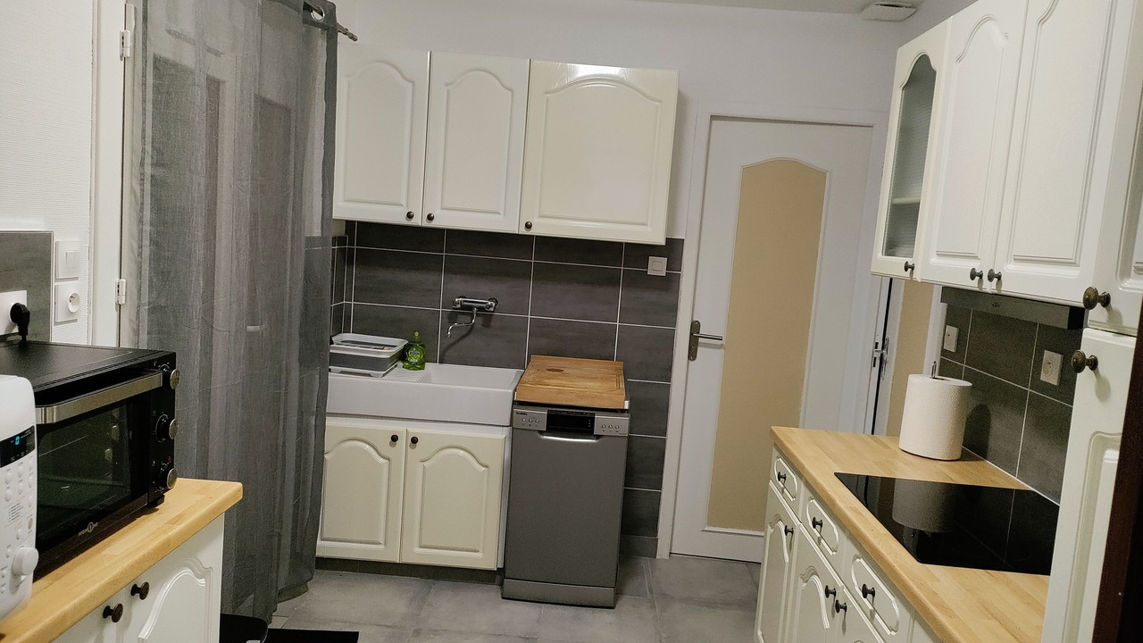 Photo of Kitchen in Lhommaize