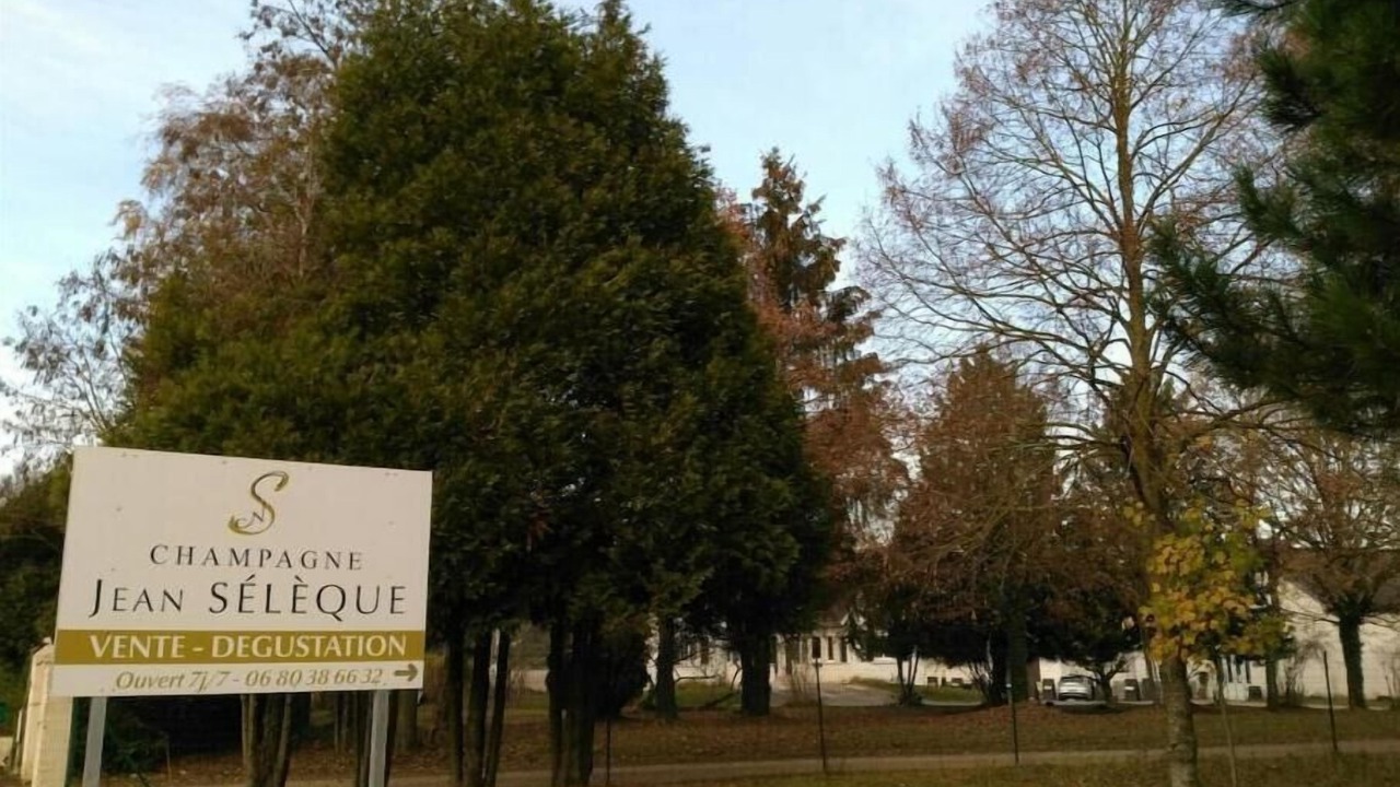 Photo of Outdoor in Pierry