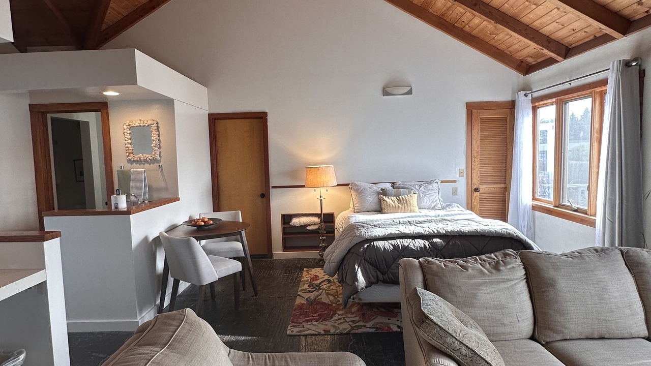 Photo of Livingroom in Benicia