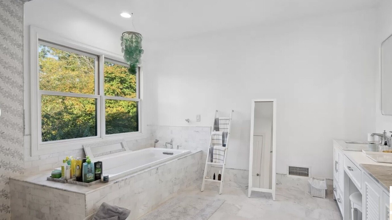 Photo of Bathroom in Center Moriches