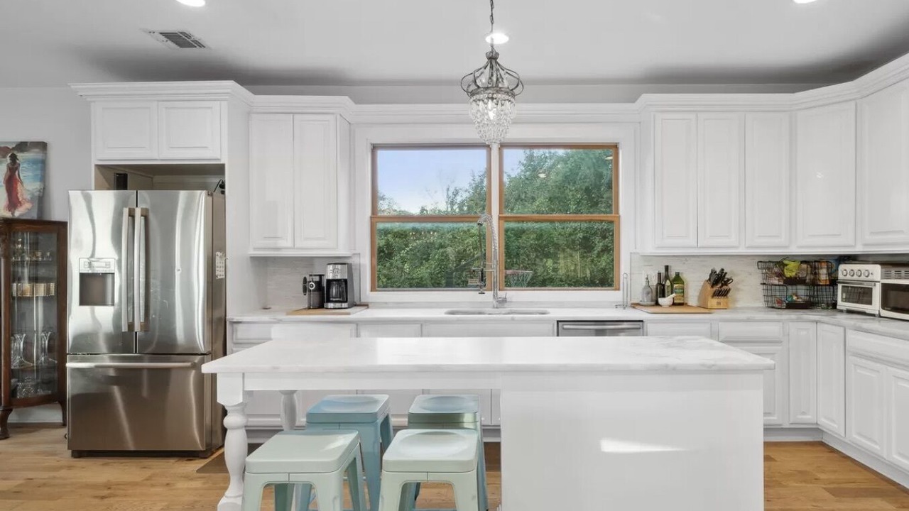 Photo of Kitchen in Center Moriches