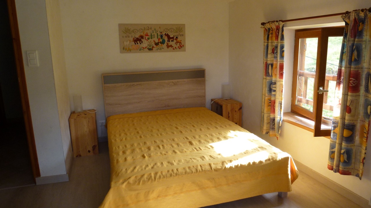 Photo of Bedroom in Arnave