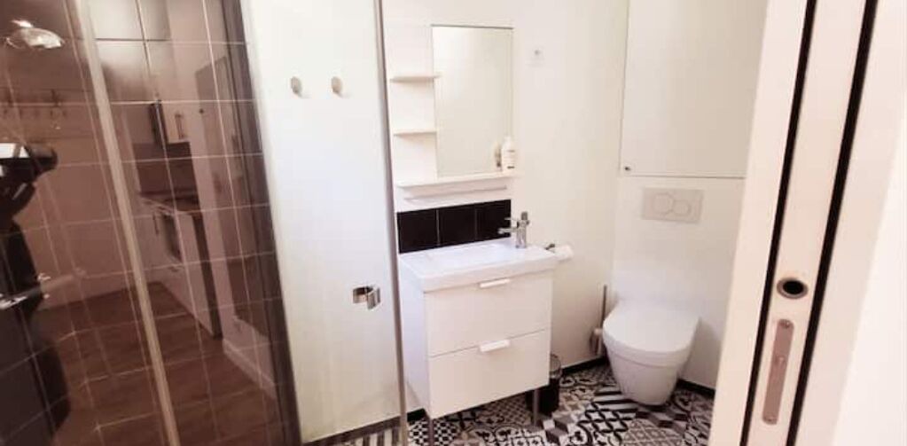 Photo of Bathroom in Clichy