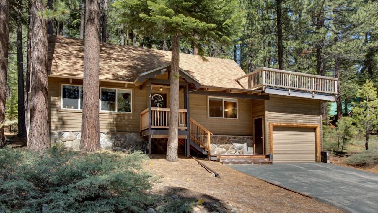Photo of Outdoor in Country Club Estates