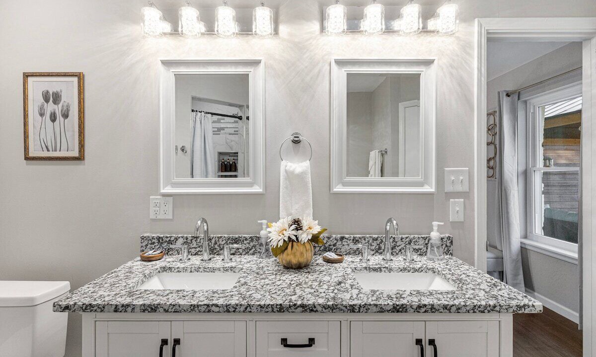 Photo of Bathroom in Broken Arrow