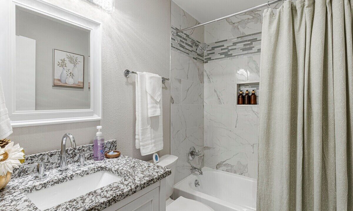 Photo of Bathroom in Broken Arrow