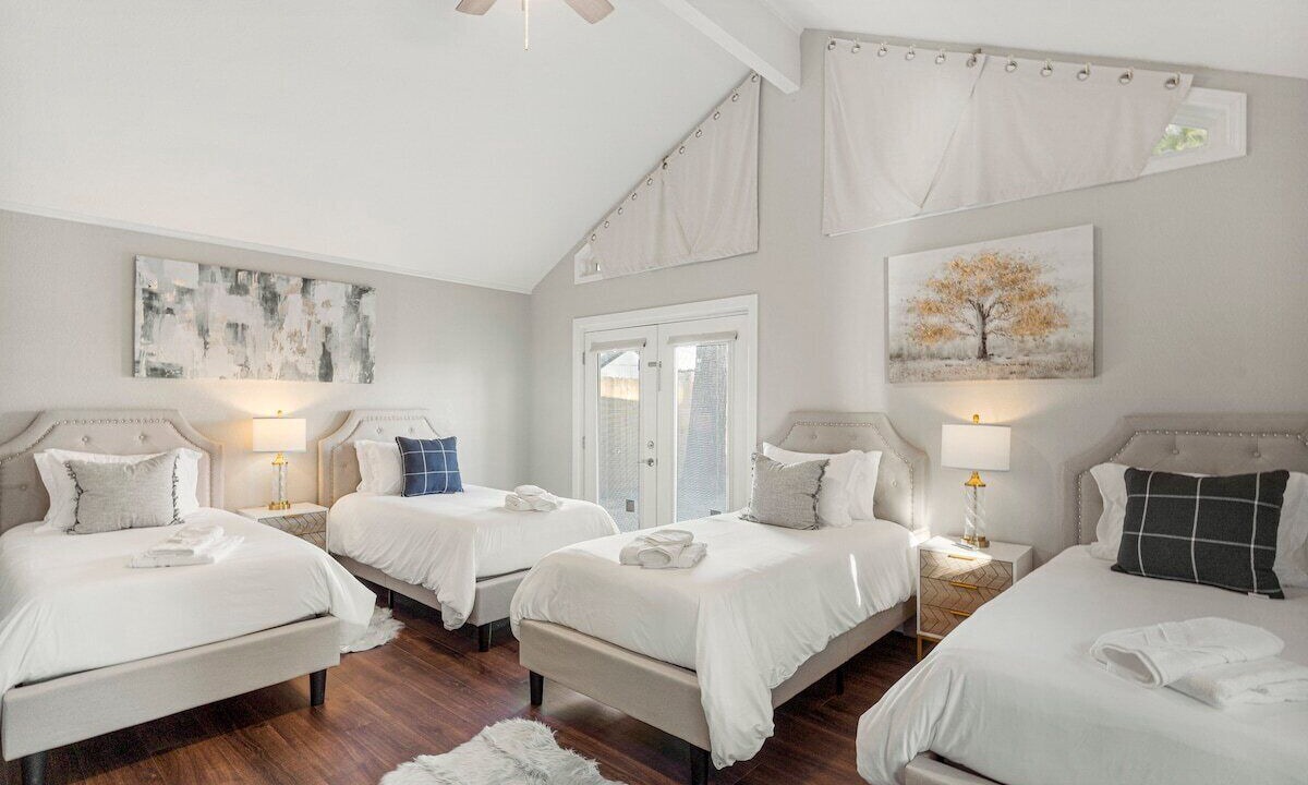 Photo of Bedroom in Broken Arrow