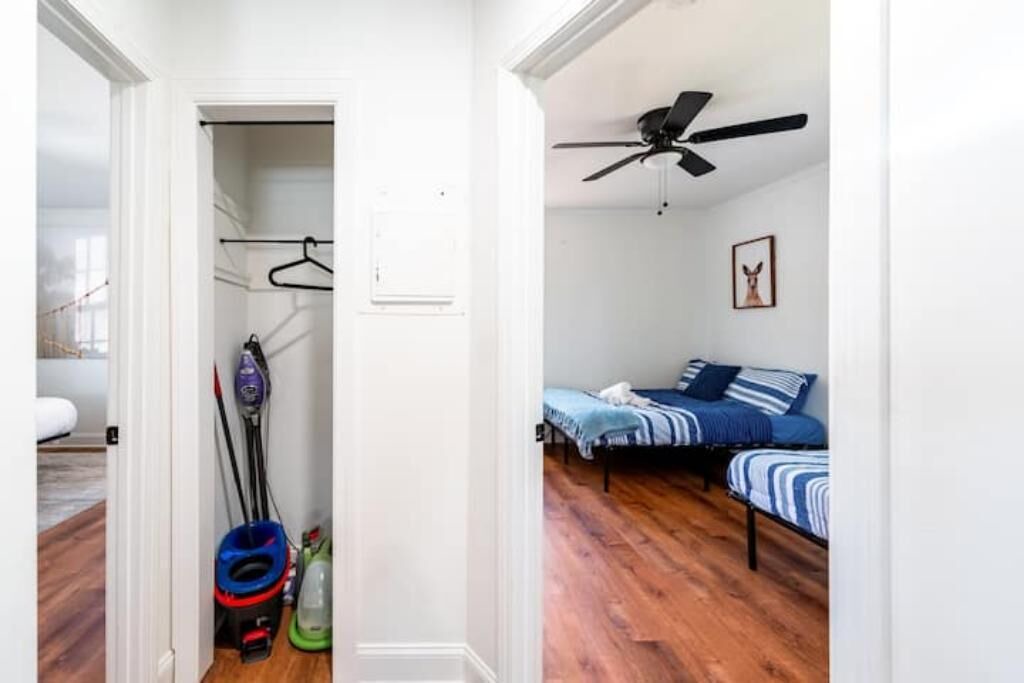 Photo of Bedroom in Forest Park