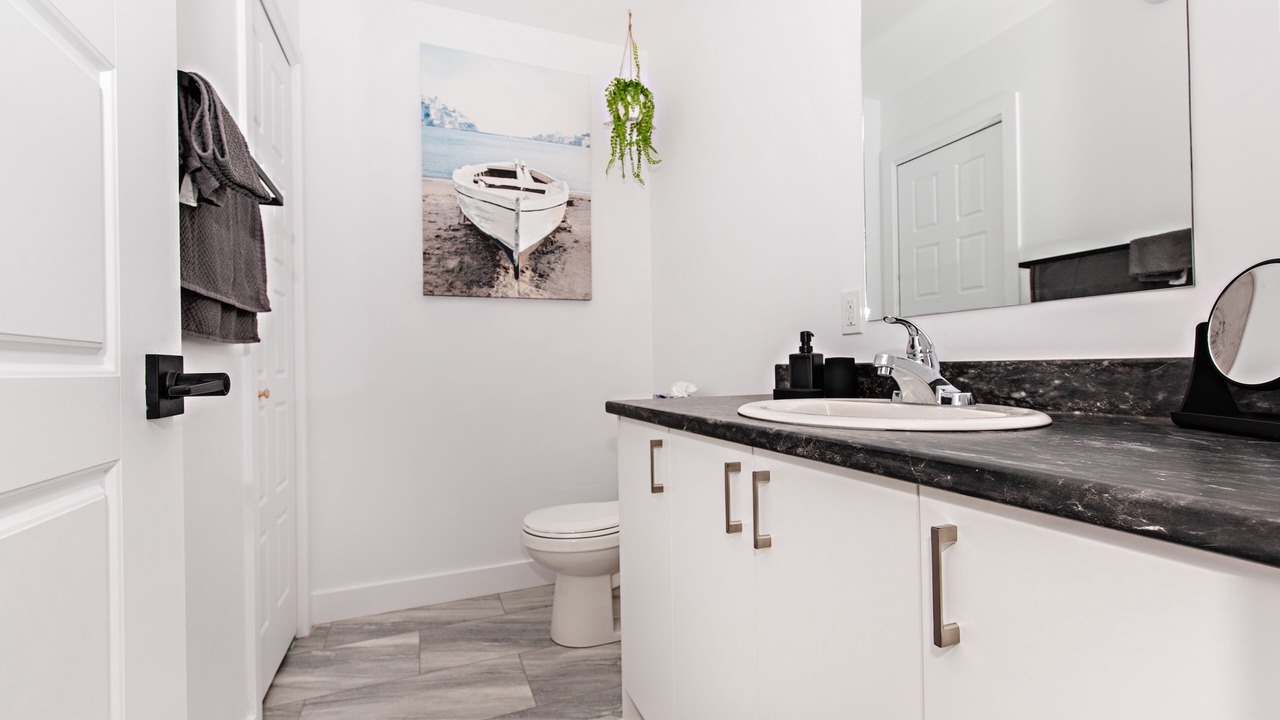 Photo of Bathroom in Val-d'Or