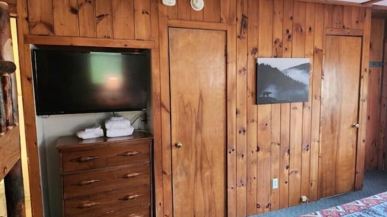Photo of Bedroom in Lake George