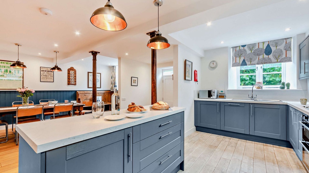 Photo of Others in Bampton