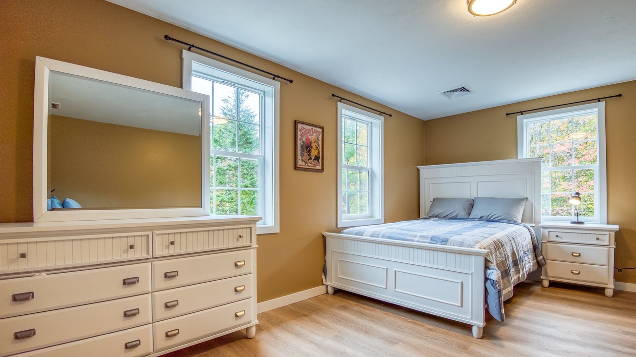 Photo of Bedroom in Ellsworth