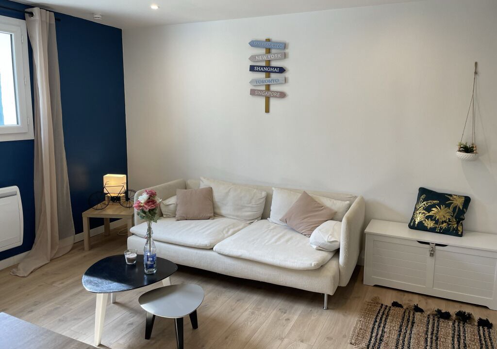 Photo of Livingroom in Centre Ville