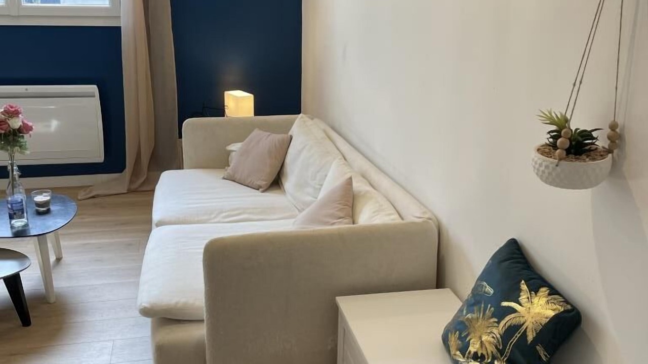 Photo of Livingroom in Centre Ville