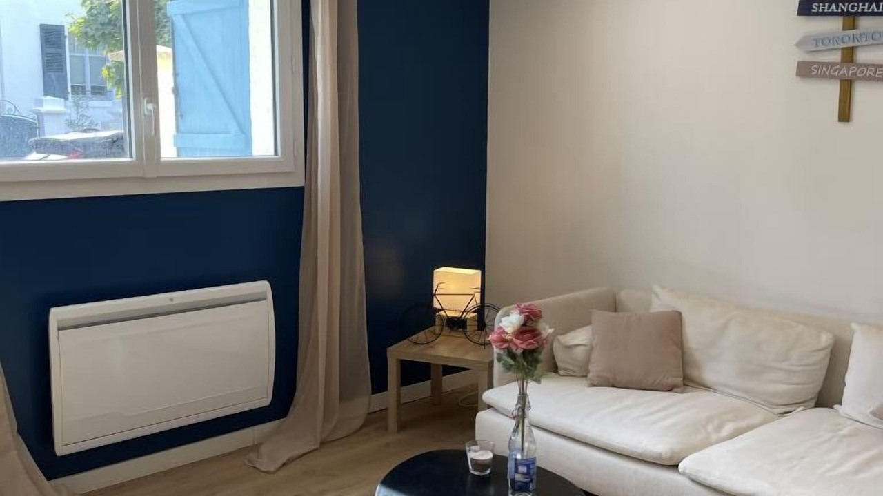 Photo of Livingroom in Centre Ville