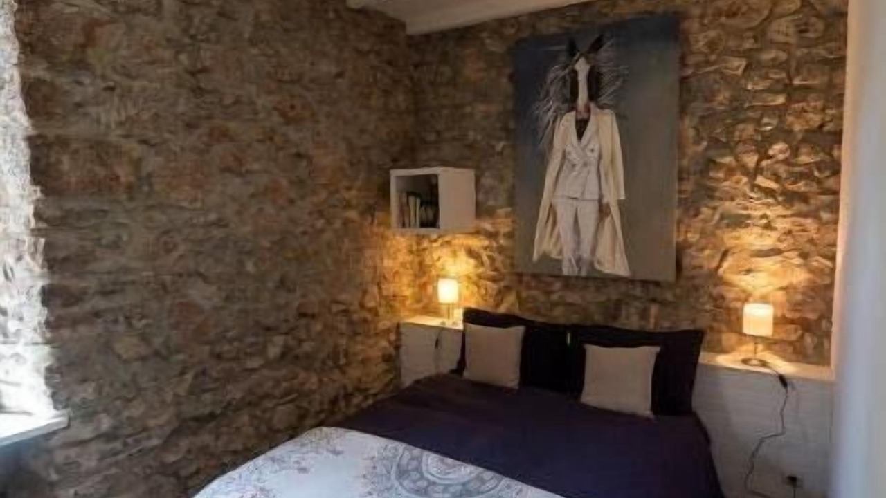 Photo of Bedroom in Montgauch