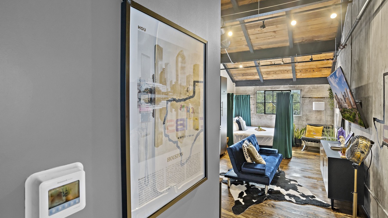 Photo of Bedroom in Greater East End