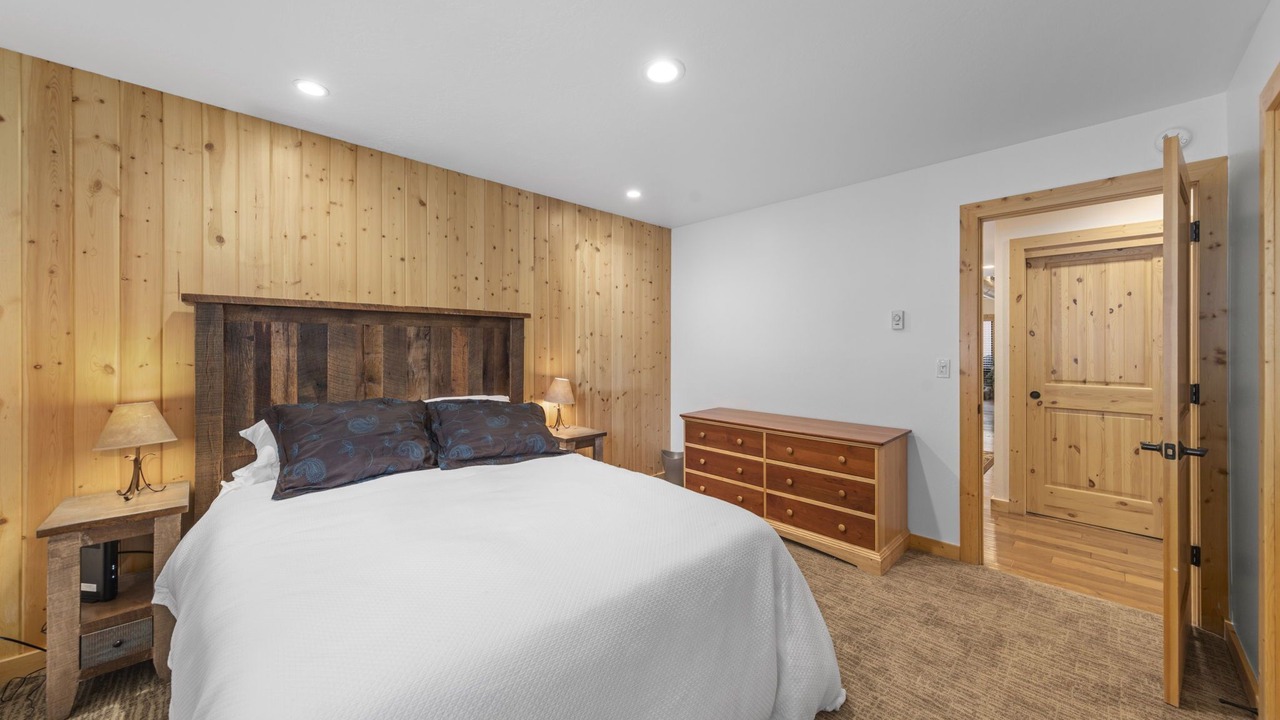 Photo of Bedroom in Olympic Valley