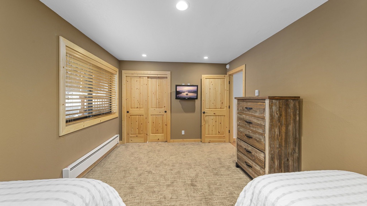 Photo of Bedroom in Olympic Valley