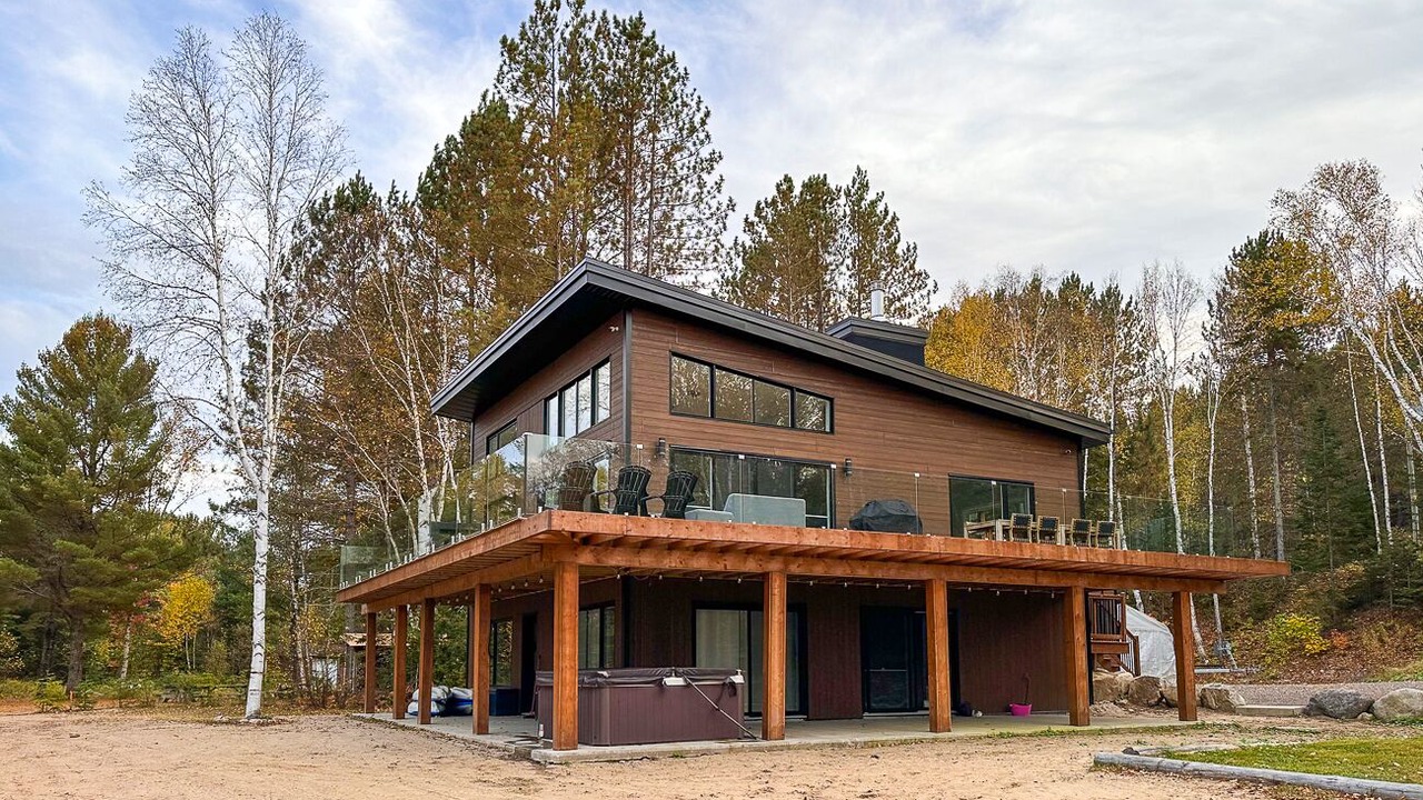 Photo of Outdoor in Notre-Dame-de-la-Merci