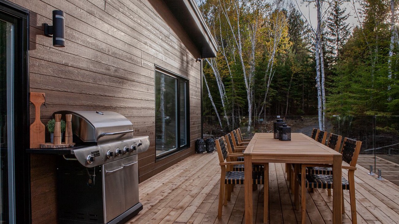 Photo of Outdoor in Notre-Dame-de-la-Merci