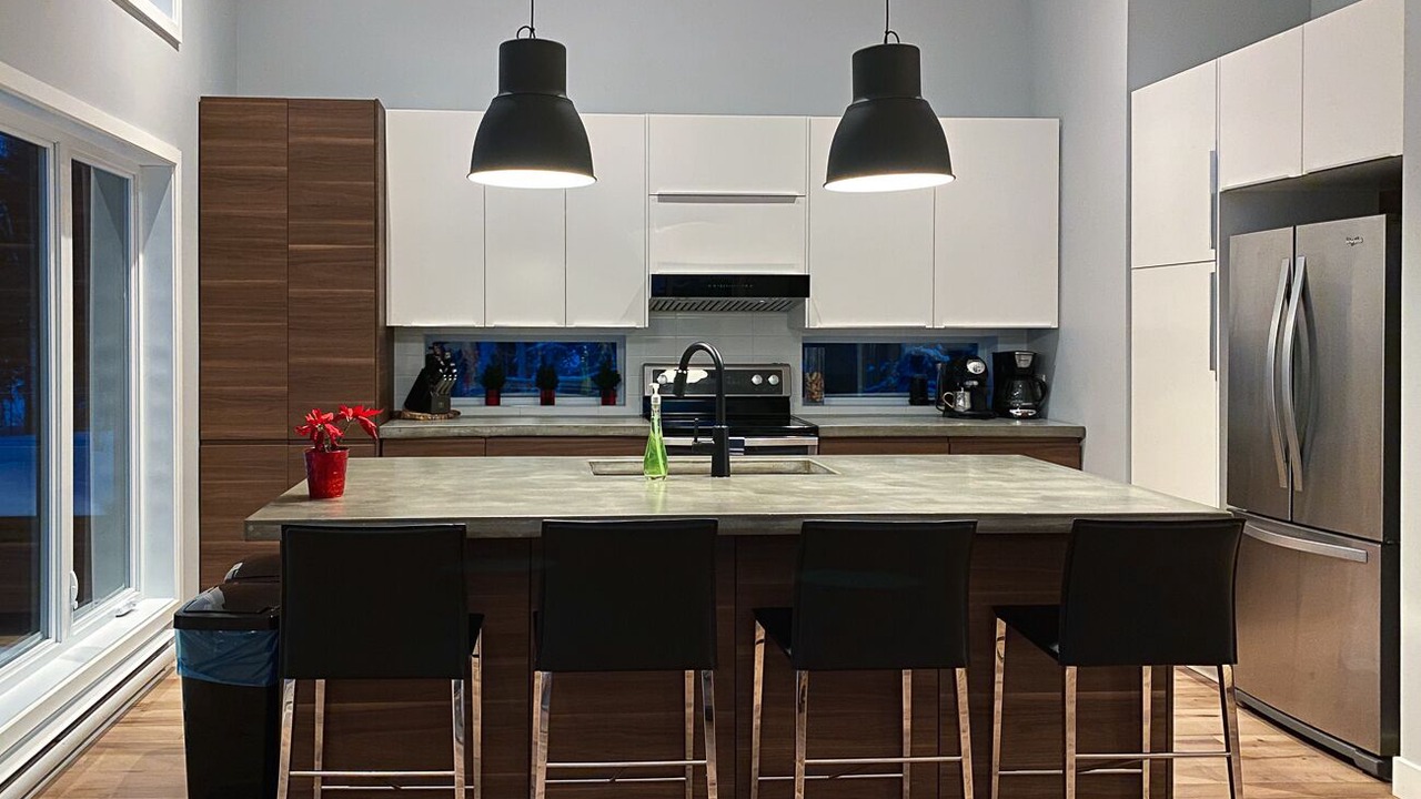 Photo of Kitchen in Notre-Dame-de-la-Merci