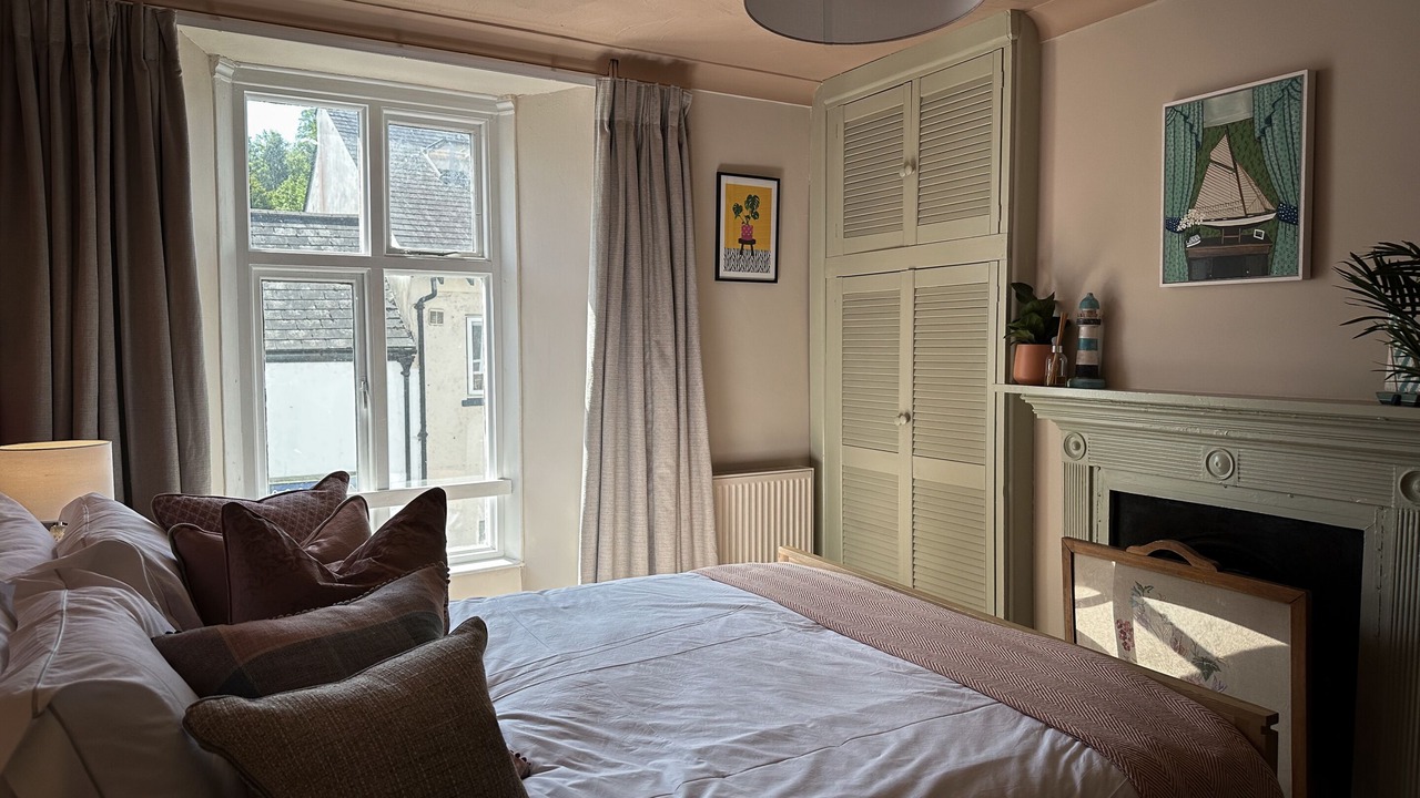 Photo of Others in Tavistock