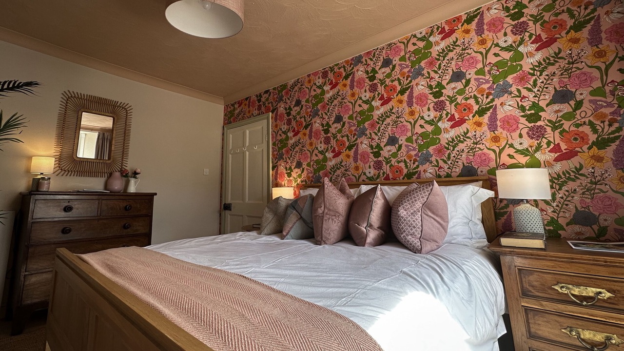 Photo of Others in Tavistock