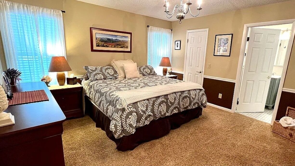 Photo of Bedroom in Saratoga Springs