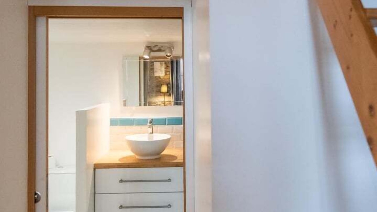 Photo of Bathroom in Griffon - Royale